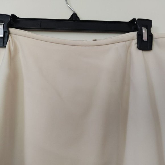 Ruffled Tiered A-Line Skirt - Picture 7 of 13